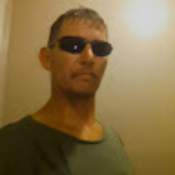 Meet your Posher, David - Picture 1 of 1